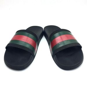 GUCCI Pursuit '72 Sport Slide sz 9